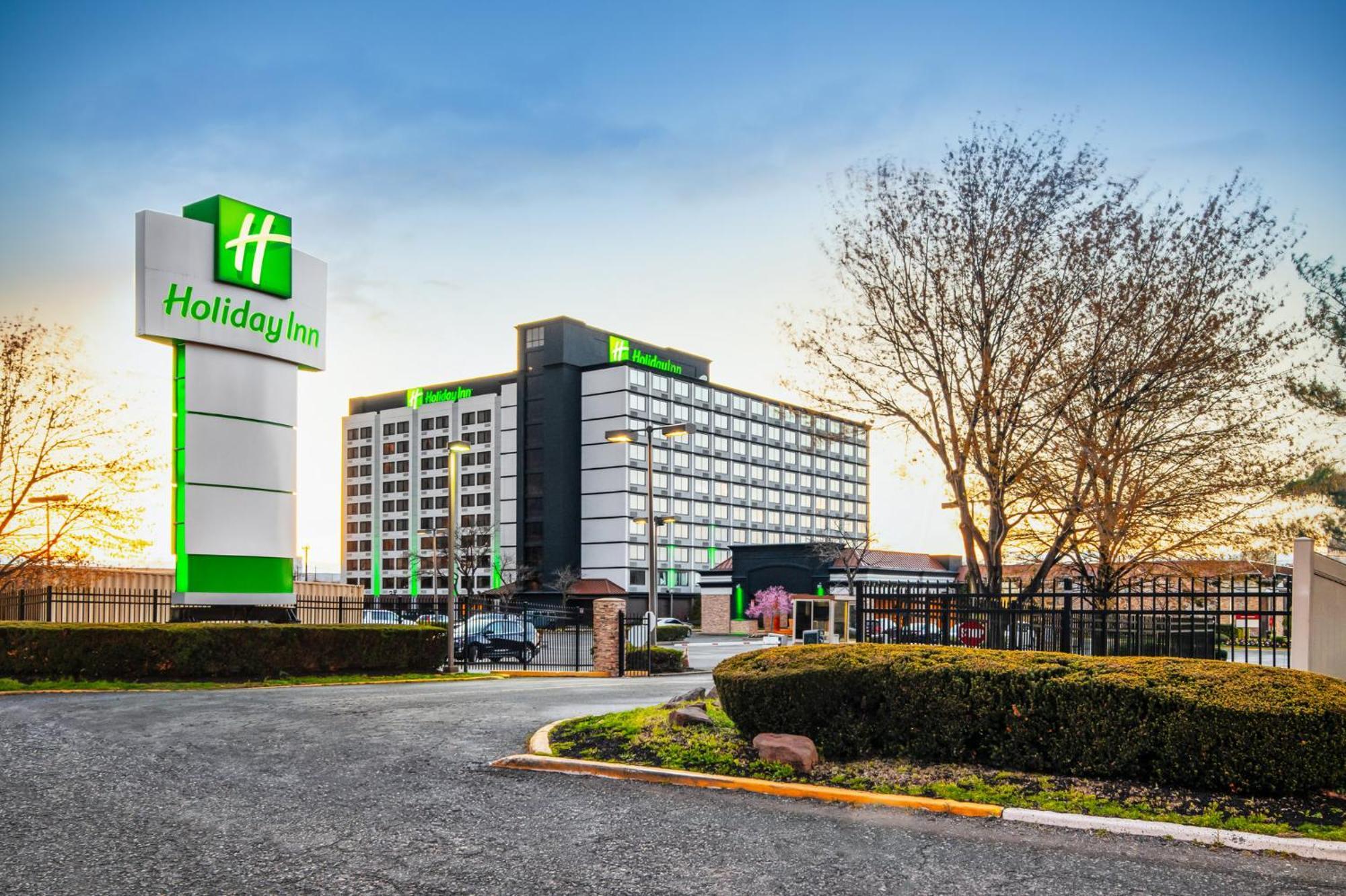 Holiday Inn Newark International Airport Εξωτερικό φωτογραφία